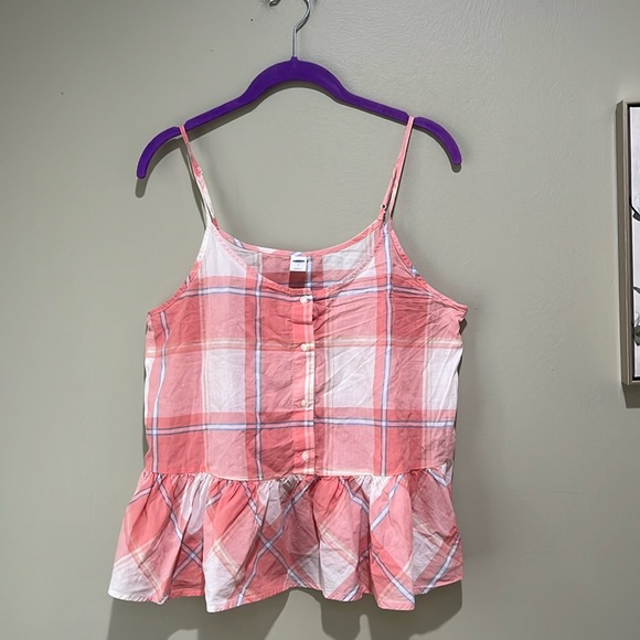 🎃3 for $10 Old Navy plaid peplum tank - Picture 1 of 3